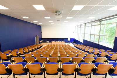 Amphithéâtre intérieur